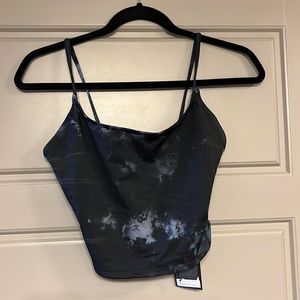 Onzie cropped workout top